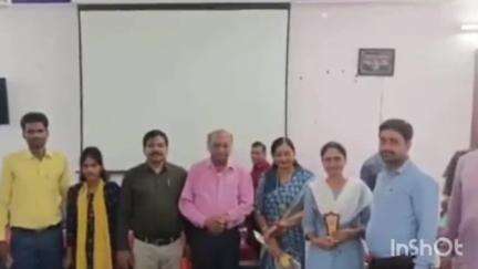 सिरोंज: आंगनबाड़ी कार्यकर्ता की बेटी ने मध्य प्रदेश लोक सेवा आयोग परीक्षा में चयनित होकर सिरोंज का नाम रोशन किया