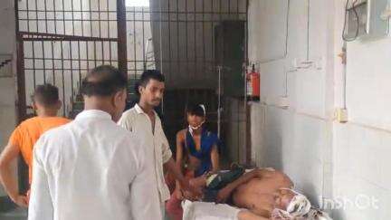 परसा: बनौता मुकुंद में दो पक्षों में हुई मारपीट, एक दर्जन से ज़्यादा लोग घायल