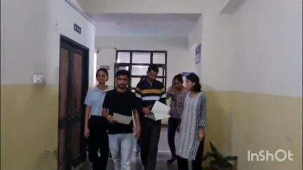 सोलन: TGT भर्ती में B.Ed बैच ने सरकार से मांगी राहत, अभ्यर्थियों ने डीसी सोलन मनमोहन शर्मा को सौंपा ज्ञापन