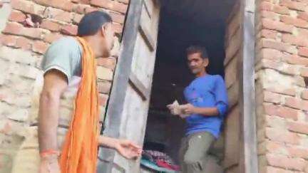कुदरा: चिलबिली पंचायत में आवास सहायक का प्रधानमंत्री आवास योजना के लाभुक से पैसे लेने का कथित वीडियो हुआ वायरल #viral