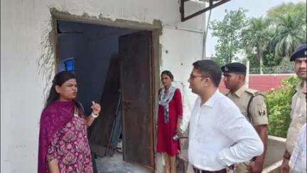 छपरा: डीएम ने किया जिले के बाल पर्यवेक्षण गृह का निरीक्षण, दिए आवश्यक दिशा-निर्देश