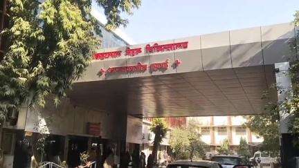 अजमेर: ब्यावर रोड स्थित किसान भवन की तीसरी मंजिल की बालकनी से युवक गिरा, अस्पताल पहुंचाने पर हुई मौत