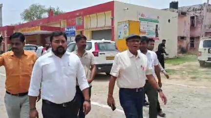 बिल्सी: यूपी के विशेष सचिव ने बिल्सी क्षेत्र का दौरा कर सरकारी अस्पताल और कई ग्राम पंचायतों का किया निरीक्षण