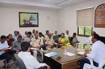 గద్వాల్: జూన్ 2నా రాష్ట్ర అవతరణ దినోత్సవ వేడుకలు పకడ్బందీగా నిర్వహించాలి: జిల్లా అదనపు కలెక్టర్ లక్ష్మీనారాయణ