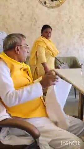 लखीमपुर: लखीमपुर पहुंचे यूपी सरकार के पंचायती राज मंत्री ने कार्यकर्ताओं से की मुलाकात, पंचायत चुनाव अकेले लड़ने की घोषणा की