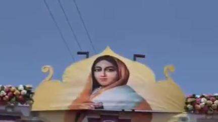 माजलगाव: माजलगाव येथे आमदार प्रकाश सोळंके यांच्या हस्ते राजमाता अहिल्यादेवी होळकर यांना अभिवादन करण्यात आले