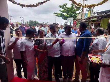 ರಾಮನಗರ: ಕೆಂಚನಕುಪ್ಪೆ ವಾರ್ಡ್‌ನಲ್ಲಿ 'ನಮ್ಮ ಕ್ಲಿನಿಕ್' ಆರಂಭ, ಸದುಪಯೋಗಪಡಿಸಿಕೊಳ್ಳಿ ಎಂದ ಶಾಸಕ‌ ಬಾಲಕೃಷ್ಣ