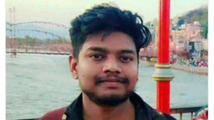 शाहजहांपुर: सदर बाजार के मोक्ष धाम के पास ट्रेन से कटकर युवक की हुई मौत, पुलिस ने शव को पोस्टमार्टम के लिए भेजा