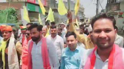 शाहजहांपुर: महारानी अहिल्याबाई होल्कर की जयंती पर पुलिस लाइन से नागर पाल गांव तक निकाली गई विशाल शोभायात्रा, लोग हुए शामिल