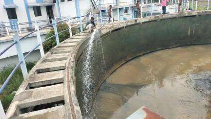 सिवनी: नगर पालिका परिषद द्वारा बवरिया फिल्टर प्लांट की सफाई, अधिकारियों ने किया निरीक्षण