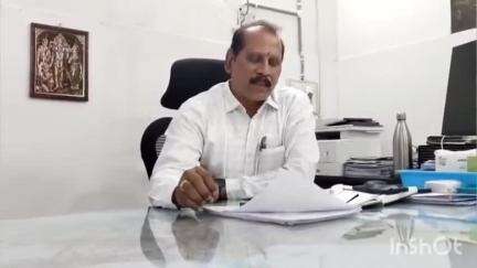 ఆదోని: అర్హులైన వారు మరుగుదొడ్లకు అప్లై చేసుకోండి: కమిషనర్ కృష్ణ