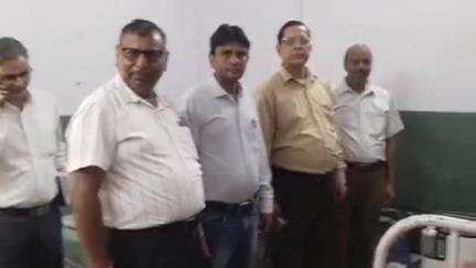 आंवला: आंवला सीएचसी में ऑक्सीजन व्यवस्था का परीक्षण, 30 बेड वाले अस्पताल में सभी ऑक्सीजन पॉइंट सही पाए गए