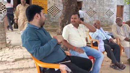 घोसी: श्री ब्रह्म बाबा जूनियर हाईस्कूल हेमई में प्रबंध समिति का चुनाव संपन्न, उमेश चंद्र पांडेय निर्विरोध अध्यक्ष निर्वाचित