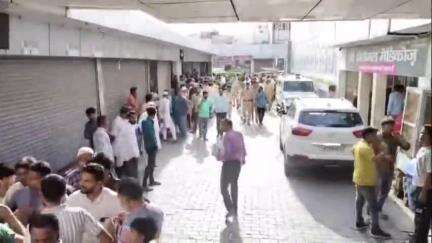 बरेली: थाना बारादरी क्षेत्र के काकरटोला निवासी गुड्डू चाकू लगने से घायल, हालत नाजुक
