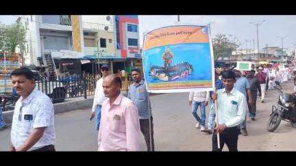 ઝાલોદ: બસ સ્ટેન્ડ સહિત નગરમાં તમાકુ નિષેધ દિવસ ની ઉજવણીના ભાગરૂપે રેલી  યોજાઈ