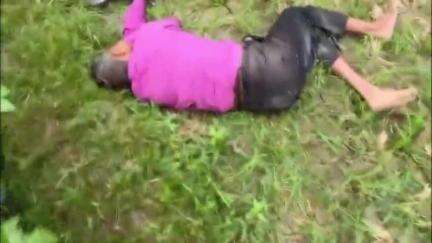 কৃষ্ণনগর ১: পালিতবেরিয়া গ্রামে মাঠ থেকে উদ্ধার ব্যক্তির মৃতদেহ, জেলা হাসপাতালে নিয়ে আসা হল ময়নাতদন্তের জন্য