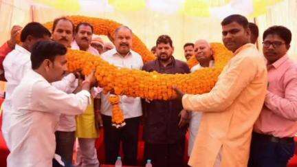 तरबगंज: पूर्वसांसद व विधायक ने नवाबगंज के इंदरपुर में सम्मयमाता मंदिर पुनरोद्धार का शुभारंभ किया, संस्कृति संजोने पर बल