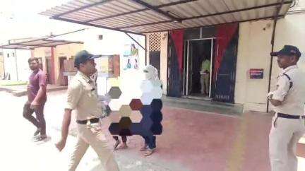 नरसिंहपुर: दहेज की मांग को लेकर महिला से मारपीट, दूसरी शादी की धमकी, महिला ने एसपी ऑफिस में दी शिकायत