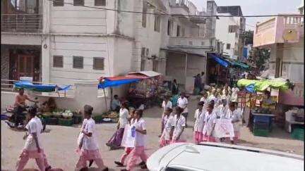 સીંગવડ: સિંગવડ નગર ખાતે વિશ્વ તમાકુ નિષેધ દિવસના ભાગરૂપે રેલીનું આયોજન કરાયું