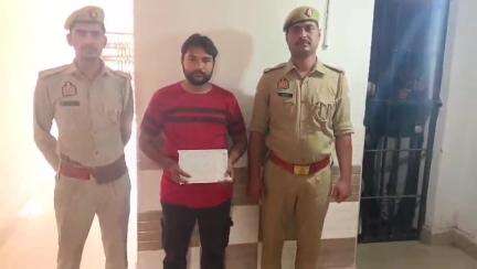 शामली: बनत निवासी युवक सट्टा लगाते पकड़ा गया, पुलिस ने बरामद की नगदी, पर्चा और पेंसिल