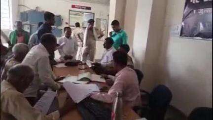 सिलाव: सिलाव थाना में सीओ द्वारा जनता दरबार लगाया गया, फरियादियों की उमड़ी भीड़