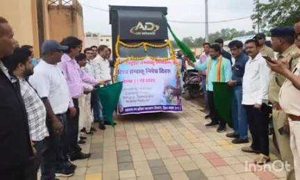 जगदलपुर: महारानी अस्पताल में विश्व तंबाकू निषेध दिवस पर जागरूकता रैली निकाली गई, सांसद महेश कश्यप ने प्रचार रथ को हरी झंडी दिखाई