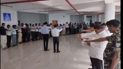 धनबाद/केंदुआडीह: विश्व तंबाकू निषेध दिवस पर समाहरणालय में पदाधिकारियों व कर्मियों ने ली शपथ