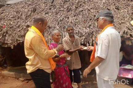నగరంలో ఎన్టీఆర్ భరోసా పెన్షన్ కార్యక్రమంలో పాల్గొన్న బిజెపి అసెంబ్లీ ఇంచార్జ్ ఈమంది సుధీర్