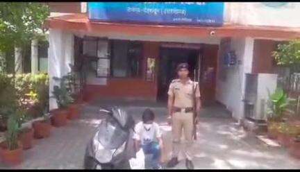ऋषिकेश: पुलिस ने डक वाली रोड निकट बस अड्डा से शराब तस्करी के आरोप में एक व्यक्ति को किया गिरफ्तार