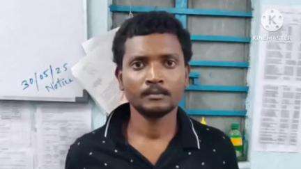 পাথরপ্রতিমা: ঢোলাহাট থানা এলাকার এক নাবালিকাকে অপহরণের অভিযোগে ঢোলাহাট থানা এলাকা থেকে গ্রেপ্তার অভিযুক্ত
