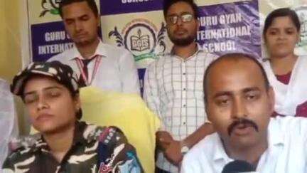 बैरगनियां: बेलगंज में विश्व तंबाकू निषेध दिवस पर कार्यक्रम, लोगों को नशा से दूर रहने की दी गई हिदायत