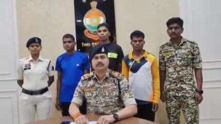 सुकमा: जगरगुंडा थाना क्षेत्र में सक्रिय 21 लाख रुपये के इनामी 3 हार्डकोर नक्सलियों को किया गया गिरफ्तार