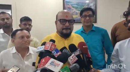 जळगाव: संजय राऊत पांढरा पायाचे मंत्री गुलाबराव पाटील यांची संजय राऊत यांच्यावर टीका