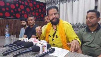 रोहतक: आप पार्टी के पूर्व प्रदेश अध्यक्ष नवीन जय हिंद ने तहसील के पास पहरावर जन्मोत्सव कार्यक्रम को बताया फ्लॉप शो