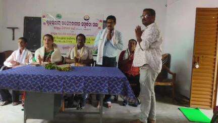 ଧରାକୋଟ: ବି ଇ ଓ କାର୍ଯ୍ୟାଳୟ ଠାରେ ବିଦାୟ ସମ୍ବର୍ଦ୍ଧନା ସଭା ଅନୁଷ୍ଠିତ