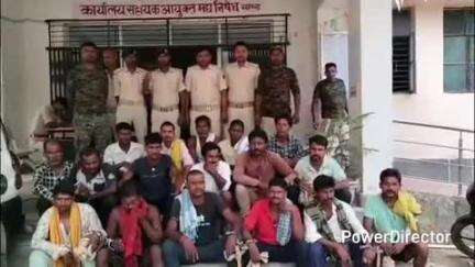 कहरा: उत्पाद पुलिस ने छापेमारी में 1 महिला कारोबारी और 17 शराबियों को किया गिरफ्तार, सहरसा कोर्ट में पेश किया