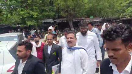 मुहम्मदाबाद: भड़काऊ भाषण मामले में MLA अब्बास अंसारी को MP MLA कोर्ट ने सुनाई 2 वर्ष की सजा, गाजीपुर में चाचा अफजाल का आया बयान