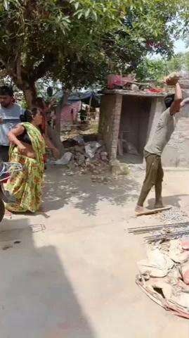 बख्शी का तालाब: सैरपुर के पश्चिम गांव में 2 पक्षों के बीच मारपीट का वीडियो हुआ वायरल, जांच में जुटी पुलिस
