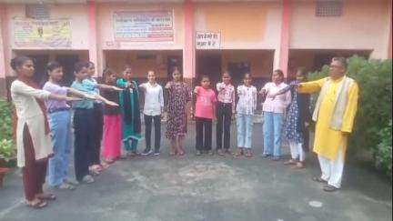 बिलारी: श्रीमती मीरा अग्रवाल ने सरस्वती विद्या मंदिर इंटर कॉलेज अमरपुर काशी में सफल समर कैंप का आयोजन किया