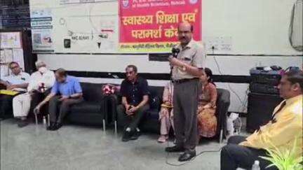 रोहतक: PGI रणवीर सिंह ओपीडी में कुलपति डॉ. HK अग्रवाल ने कहा- युवाओं को तंबाकू से दूर रखने के लिए लगाएं पोस्टर