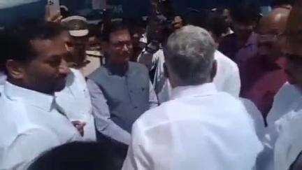 పటాన్​​చెరు: ఈదుల నాగులపల్లిలో పర్యటించిన కేంద్ర రైల్వే మంత్రి సోమన్న
