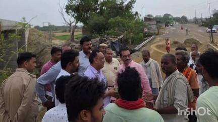चायल: भरवारी क्षेत्र में राम वन गमन मार्ग का पूर्व विधायक ने किया निरीक्षण, अधिकारी रहे मौजूद