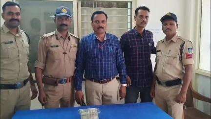 सिवनी: सिवनी कोतवाली पुलिस ने आईपीएल क्रिकेट सट्टा खिला रहे 3 आरोपियों को गिरफ्तार किया