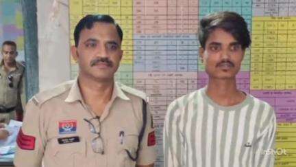 बिलासपुर: सिटी कोतवाली पुलिस ने कार, स्कूटी, ऑटो और ठेले को आग के हवाले करने वाले फरार आरोपी को गिरफ्तार किया