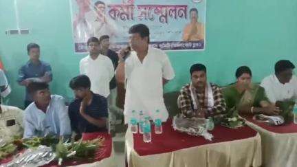 মঙ্গলকোট: বিগত বিধানসভা নির্বাচনের থেকে এবারের নির্বাচনে আরও ভালো ফলাফল করতে হবে ক্ষীরগ্রামের কর্মী সম্মেলনে বার্তা বিধায়কের