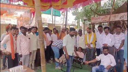 सेनगाव: पुण्यश्लोक अहिल्यादेवी होळकर यांच्या जयंतीनिमित्त गोरेगांव येथे भव्य रक्तदान शिबिराचे आयोजन