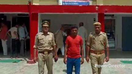 पटियाली: सिढपुरा थाना पुलिस ने ग्राम निबऊआ के निकट से अवैध तमंचा और कारतूस के साथ एक अभियुक्त को किया गिरफ्तार