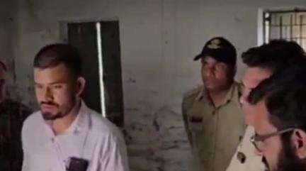 देपालपुर: देपालपुर के एक गांव में मतपेटियां बरामद होने पर मामला दर्ज, पुलिस जांच शुरू