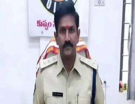 కుప్పం: పట్టణంలో సోమవారం నుంచి పోలీస్‌ యాక్ట్‌ అమలు: డీఎస్పీ పార్థసారథి