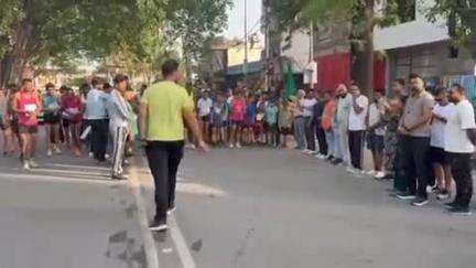 ऋषिकेश: कोयल घाटी से लेकर एम्स तक मैराथन को मेयर शंभू पासवान ने दिखाई हरी झंडी, खुद भी दौड़े मेयर